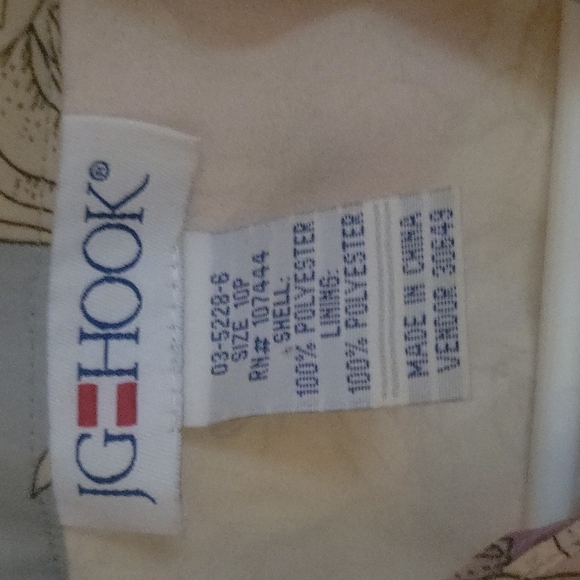 Beautiful dress - Picture 3 of 5